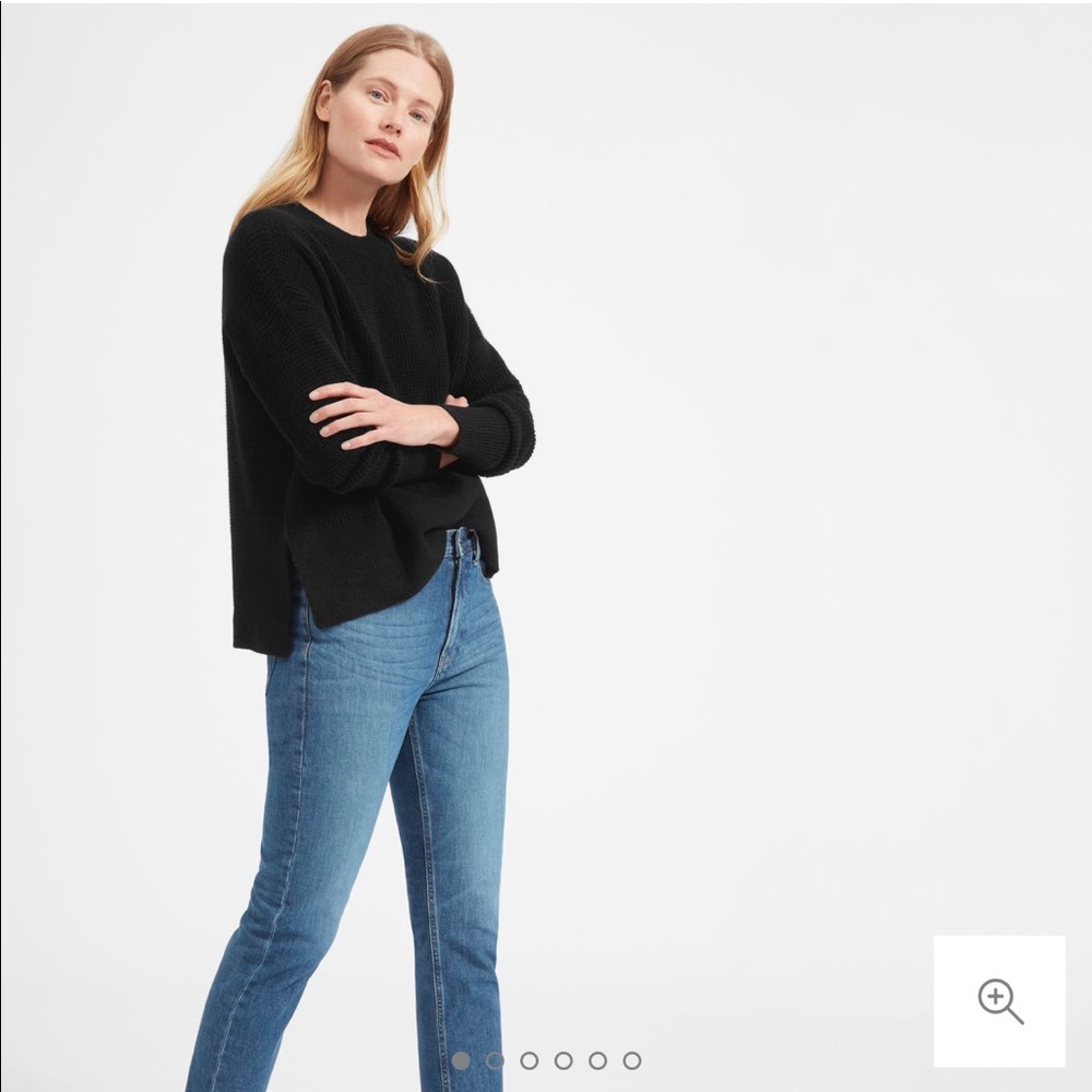 Everlane cashmere waffle crew sz L black sold out!